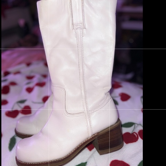 🤍Creme colored Aldo Boots, Good Condition. Genuine Real Leather🤍 - Picture 8 of 12